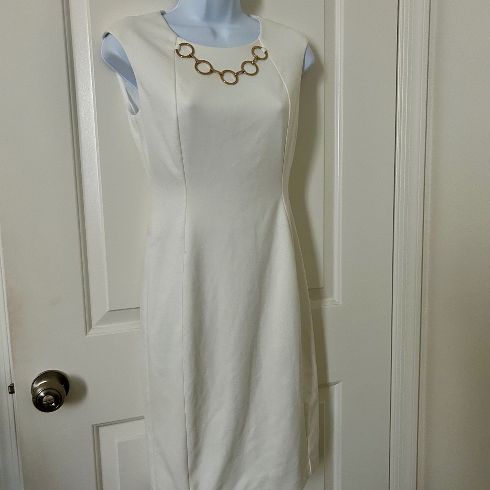 Calvin Klein - New White Sheath Fitted Dress - Size 2